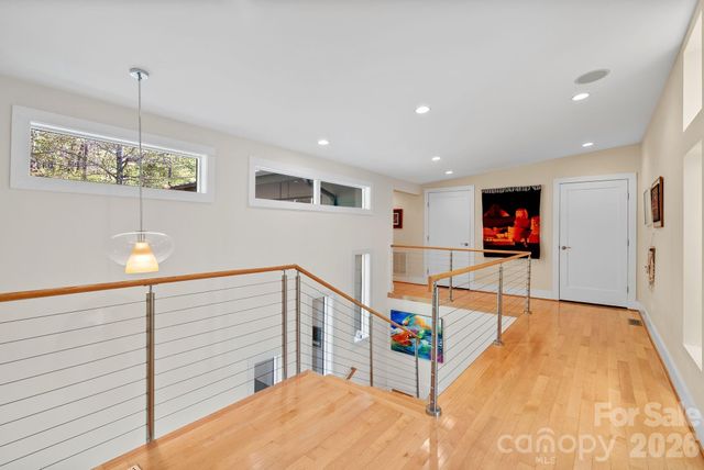404 Amanda Drive, Mars Hill, NC 28754