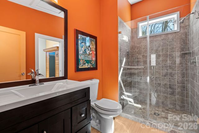 404 Amanda Drive, Mars Hill, NC 28754
