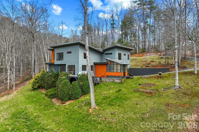 404 Amanda Drive, Mars Hill, NC 28754