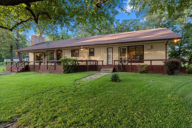 101 County Road 1299, Yantis, TX 75497