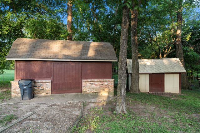 101 County Road 1299, Yantis, TX 75497