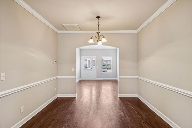 1040 Charlie Daniels Pkwy Apt 111, Mount Juliet, TN 37122