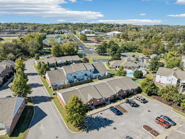 1040 Charlie Daniels Pkwy Apt 111, Mount Juliet, TN 37122