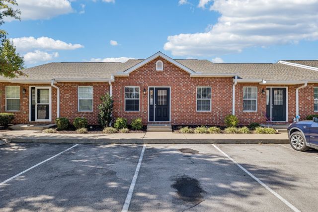 1040 Charlie Daniels Pkwy Apt 111, Mount Juliet, TN 37122