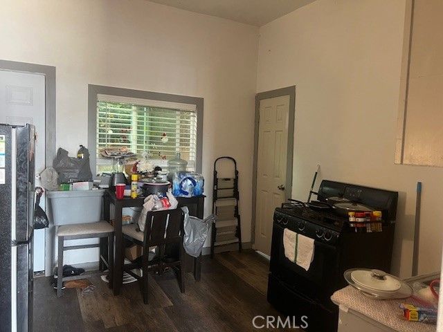 405 Edgewood Street, Inglewood, CA 90302