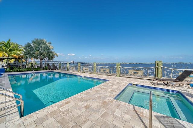 41 SW Seminole Street 205, Stuart, FL 34994