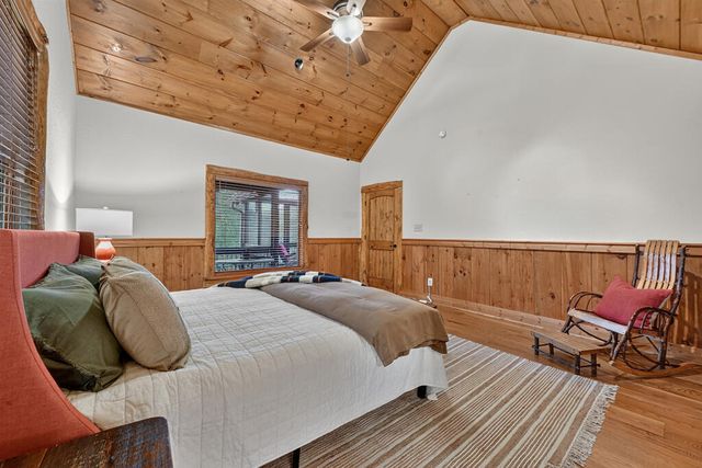 169 Walnut Mountain Road, Ellijay, GA 30540