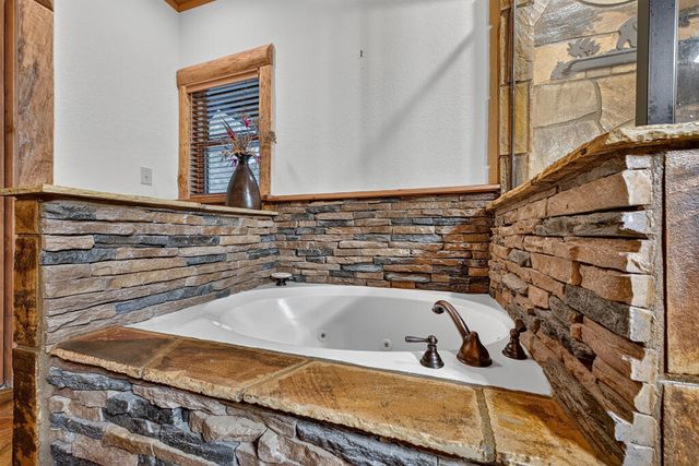 169 Walnut Mountain Road, Ellijay, GA 30540