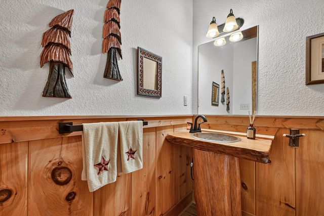 169 Walnut Mountain Road, Ellijay, GA 30540