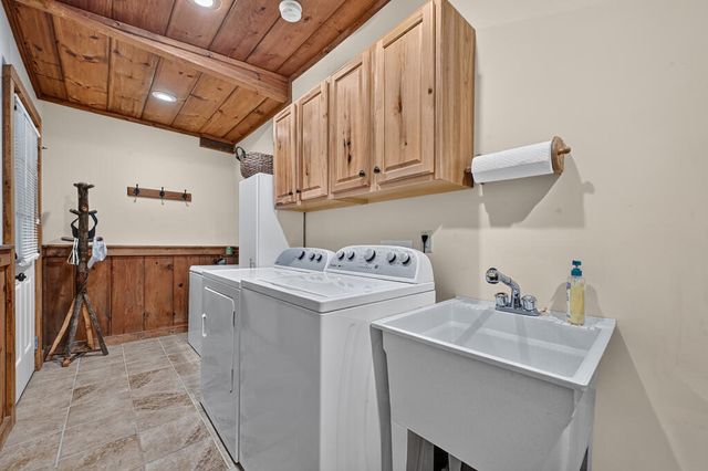 169 Walnut Mountain Road, Ellijay, GA 30540