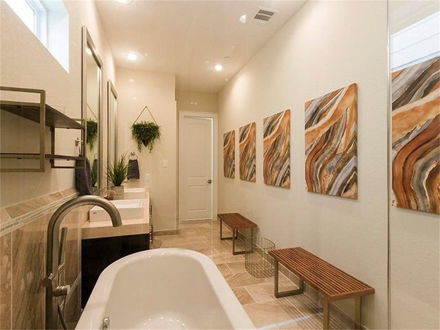 1208 Bartlett Street, Houston, TX 77006