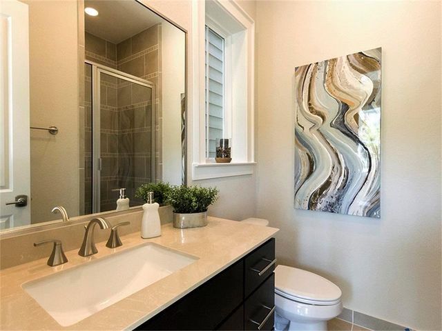 1208 Bartlett Street, Houston, TX 77006