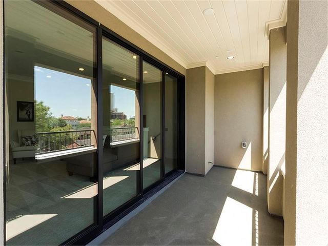 1208 Bartlett Street, Houston, TX 77006