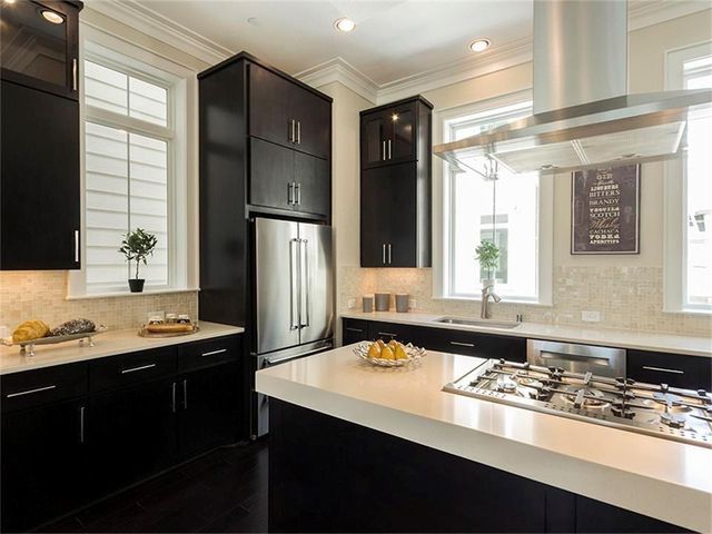 1208 Bartlett Street, Houston, TX 77006