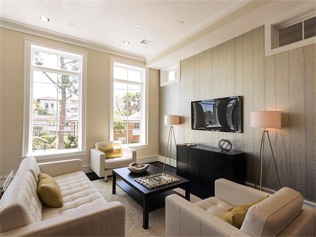 1208 Bartlett Street, Houston, TX 77006