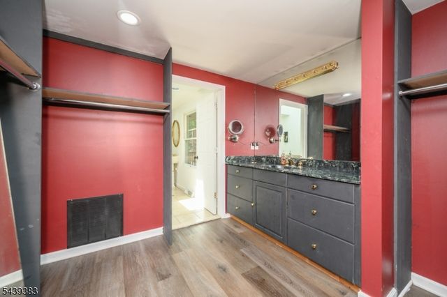11 Pine Ridge Rd, Lebanon Twp., NJ 07830