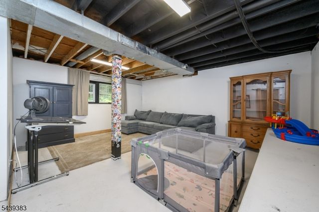 11 Pine Ridge Rd, Lebanon Twp., NJ 07830