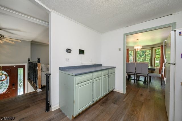 11 Pine Ridge Rd, Lebanon Twp., NJ 07830