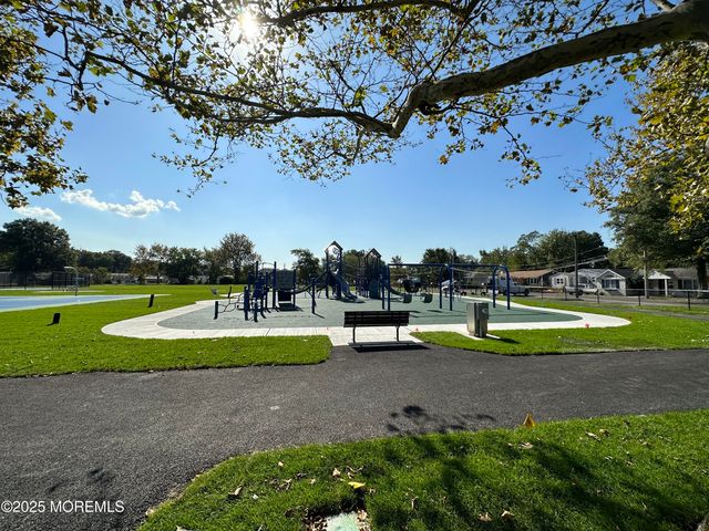 143 8th Street, Hazlet, NJ 07734