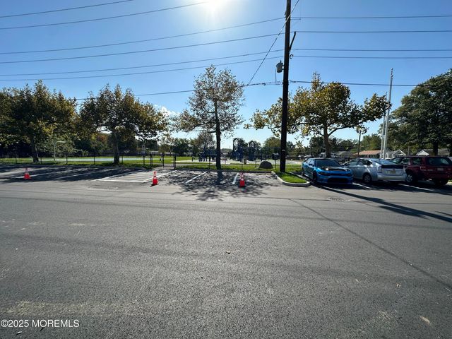 143 8th Street, Hazlet, NJ 07734