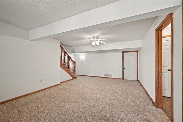 4006 N 108th Court, Kansas City, KS 66109