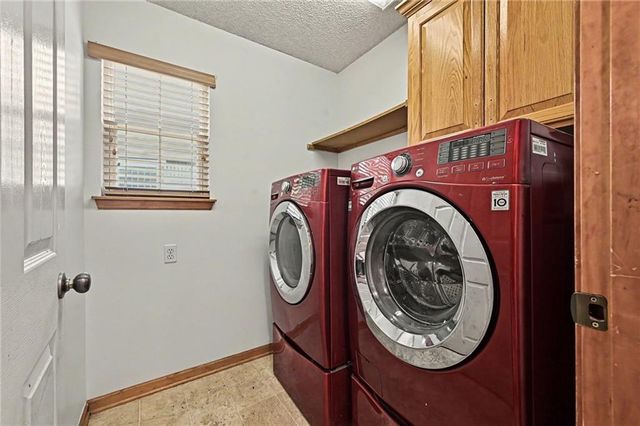 4006 N 108th Court, Kansas City, KS 66109