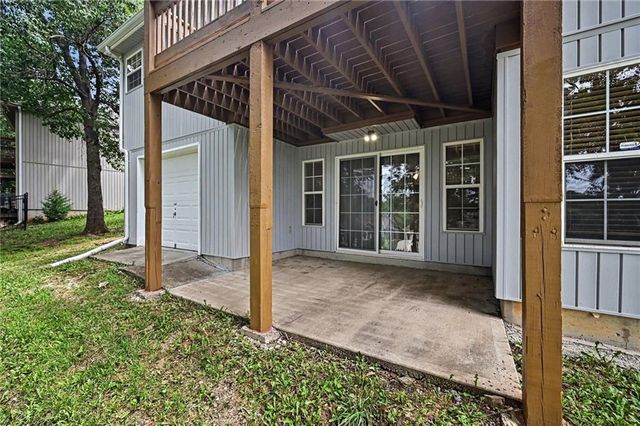 4006 N 108th Court, Kansas City, KS 66109