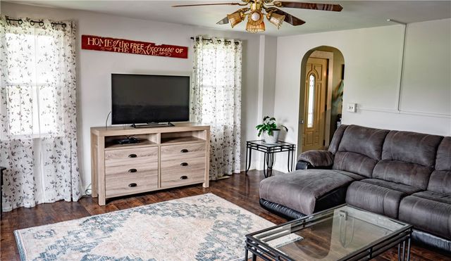 310 County Road 16, Orange, NY 14870