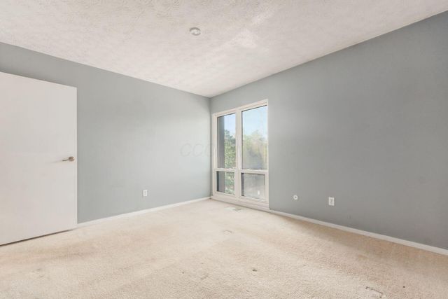 4881 Smoketalk Lane, 4 4, Westerville, OH 43081