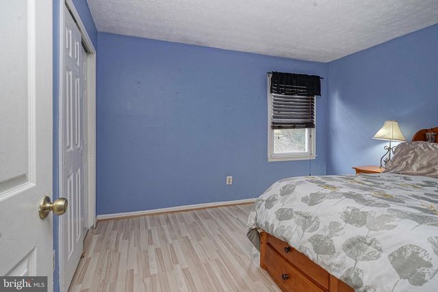 3 TURNER CT, Sewell, NJ 08080