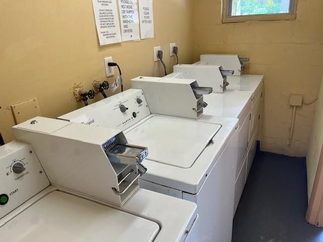 2145 Pierce Street 101, Hollywood, FL 33020
