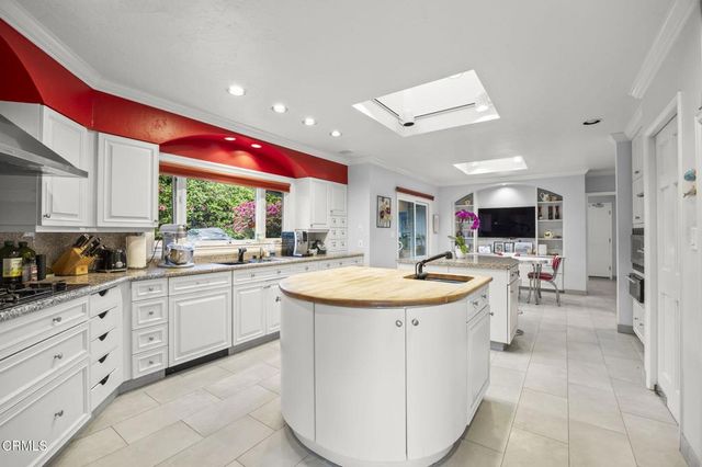 1361 Calle Aurora, Camarillo, CA 93010