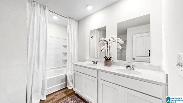 1118 WAVERLY LANE SOUTHWEST, Cullman, AL 35055