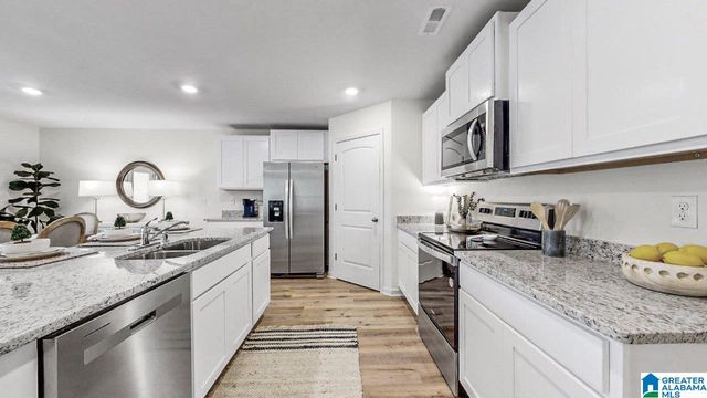 1118 WAVERLY LANE SOUTHWEST, Cullman, AL 35055