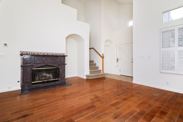 131 Royalton Cir, Folsom, CA 95630