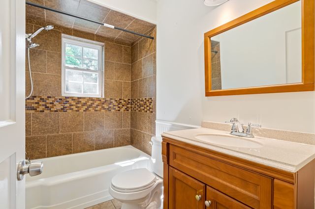 2008 Thomas Ave, Columbia, TN 38401