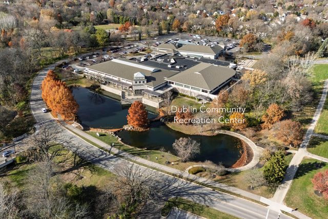 6939 Gullway Bay Drive, Dublin, OH 43017