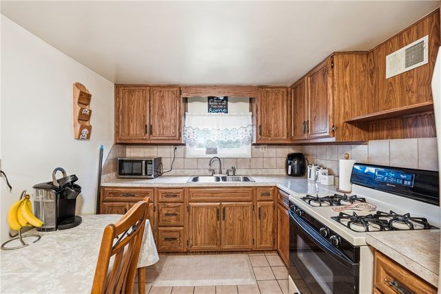 109 Gross Drive, Center Twp, PA 15001