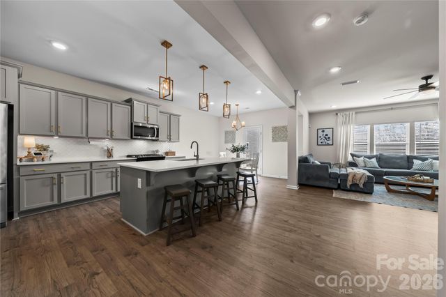 2515 Watergarden Street, York, SC 29745