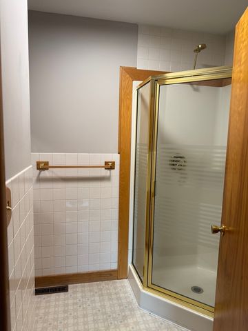 227 S 6th Street, Hennepin, IL 61327