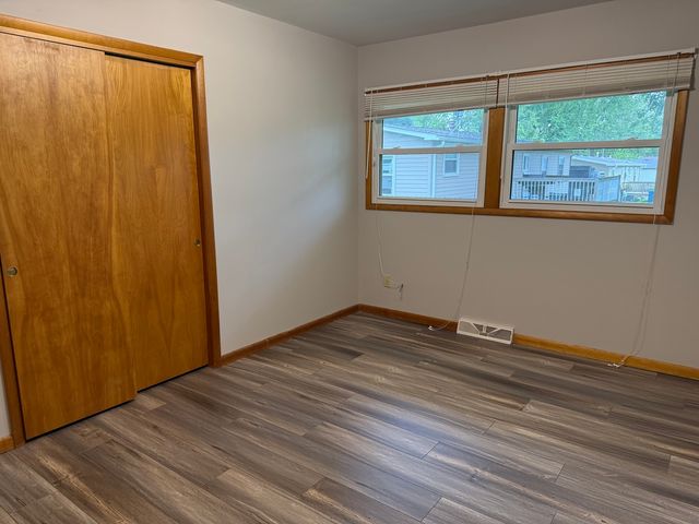 227 S 6th Street, Hennepin, IL 61327