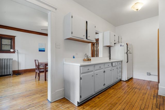 1112 E 52nd Street 1, Chicago, IL 60615