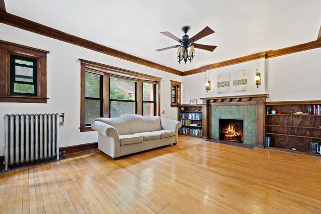 1112 E 52nd Street 1, Chicago, IL 60615