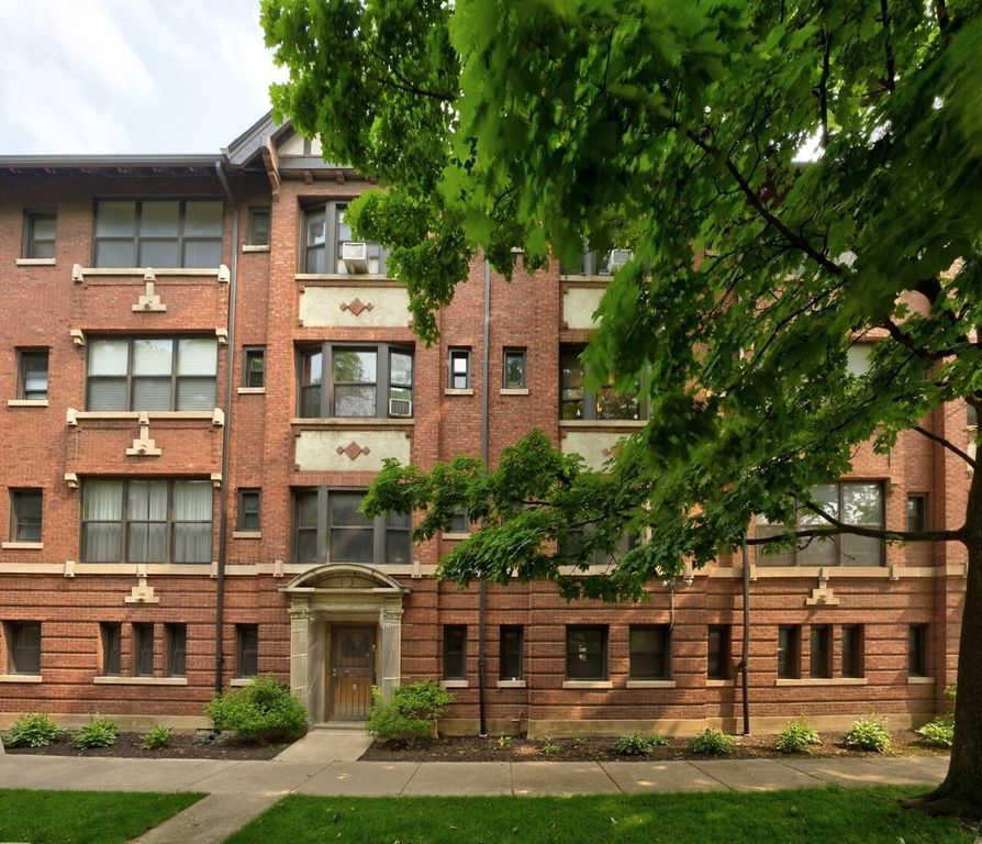 1112 E 52nd Street 1, Chicago, IL 60615