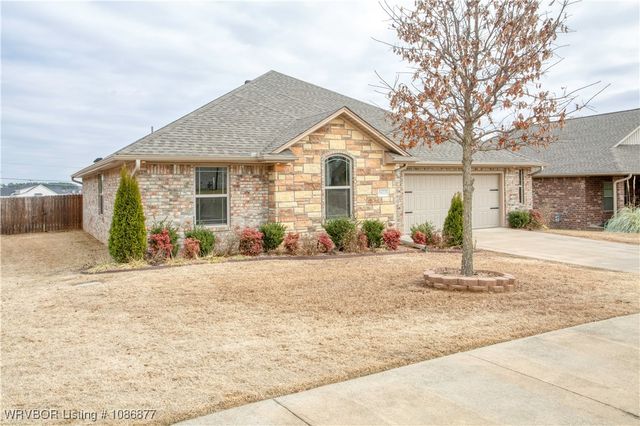 9433 Harmony Ridge Road, Fort Smith, AR 72916