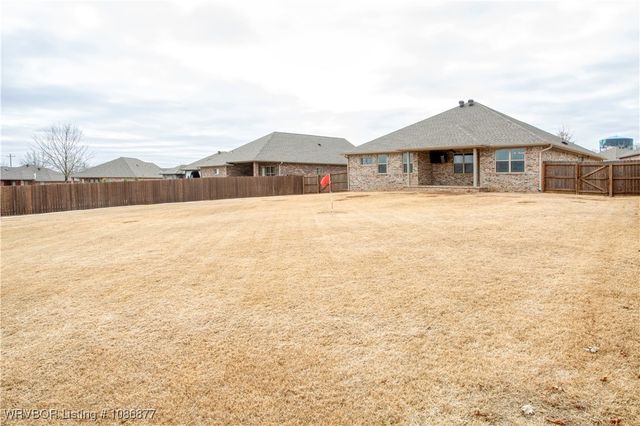 9433 Harmony Ridge Road, Fort Smith, AR 72916