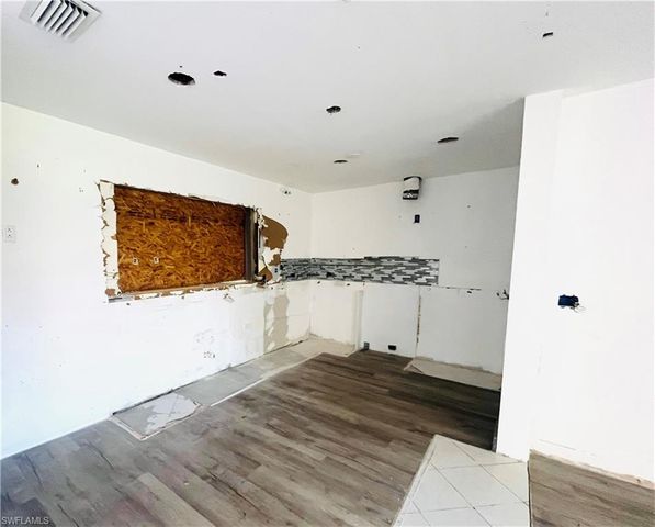 703 Monterey AVE, Cape Coral, FL 33904