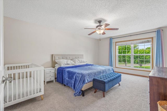 2259 Saint Johns Place, Woodbury, MN 55129