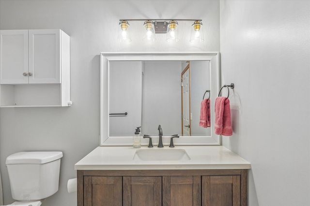 2259 Saint Johns Place, Woodbury, MN 55129