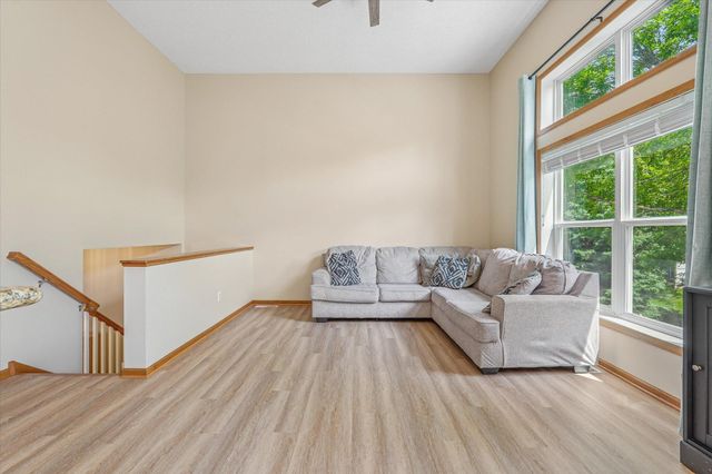 2259 Saint Johns Place, Woodbury, MN 55129